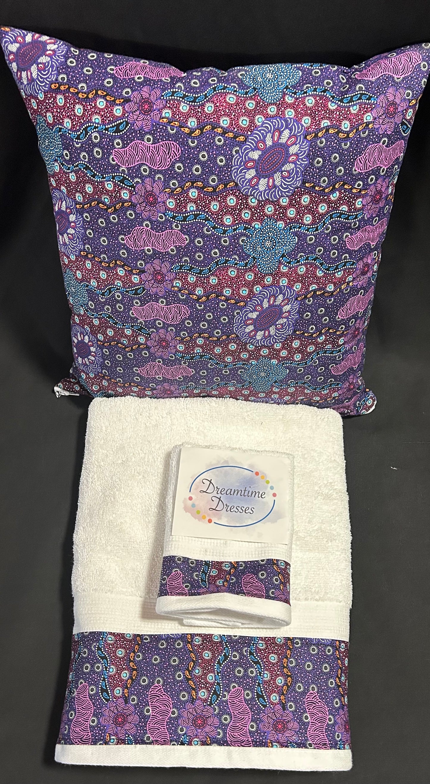 Gift Pack 4 White towel Fabric code #51