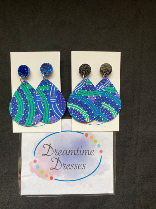 Earrings Deadly Dangles ( colour tops) fabric code #41
